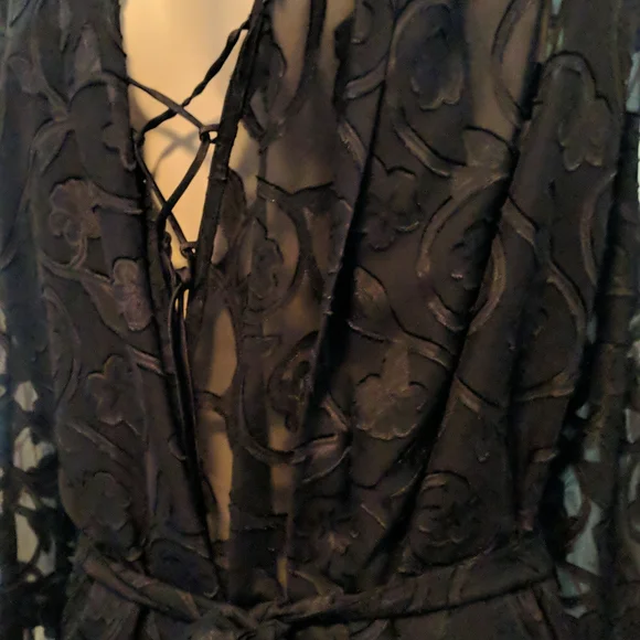 Intimates - Picture 5 of 6